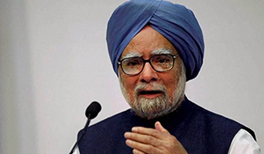 منموہن سنگھ: وہ وزیرِاعظم جن کے دور میں حقوق مضبوط ہوئے، جنہیں آج کمزور کیا جا رہا ہے