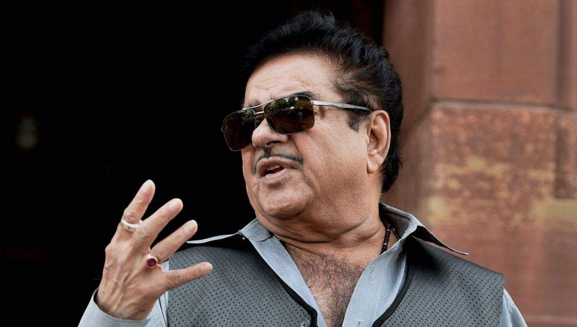 پی این بی فراڈ سے توجہ ہٹانے کے لیے چیف سکریٹری معاملہ کو طول دیا گیا: شتروگھن