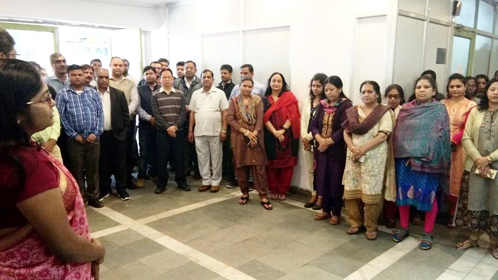 تصویر قومی آواز