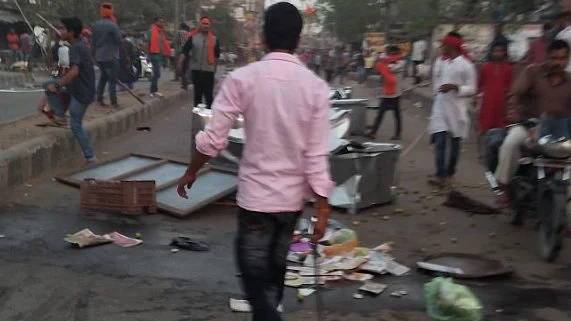 تصویر قومی آواز