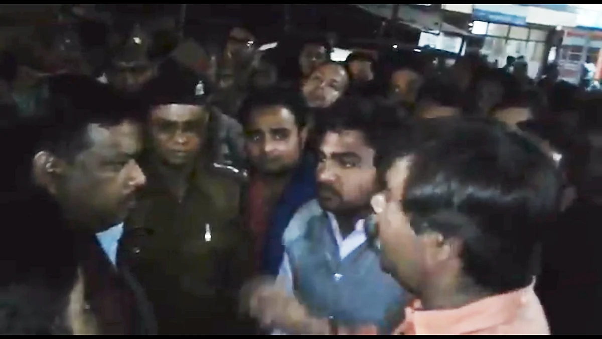 تصویر ویڈیو گریب