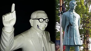 بنگال میں نہرو اور بہار میں امبیڈکر کی مورتی پر سیاہی پھینکی گئی