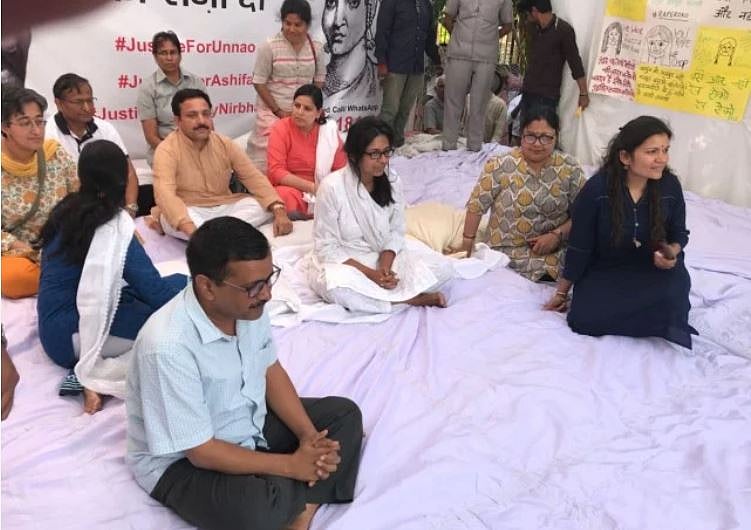 تصویر سوشل میڈیا