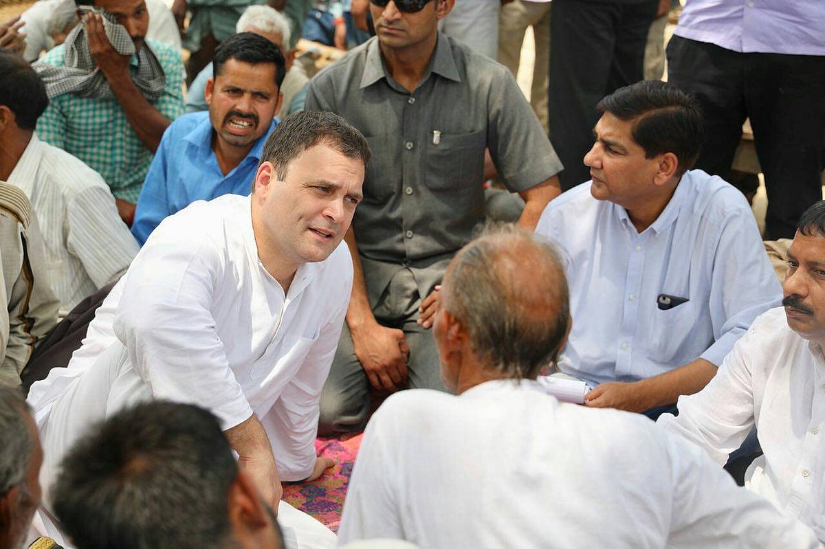 راہل گاندھی امیٹھی دورہ پر، نوجوانوں اور کسانوں سے کی ملاقات