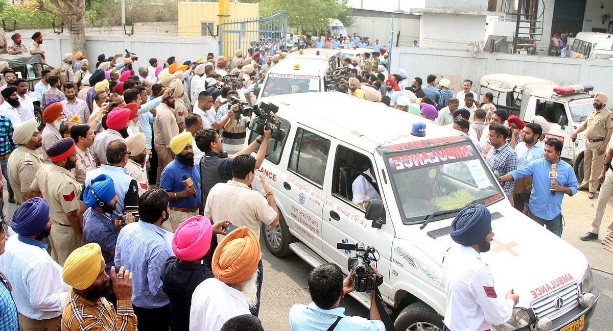 دلت احتجاج: راجستھان میں دو دلت رہنماؤں کے گھر نذر آتش