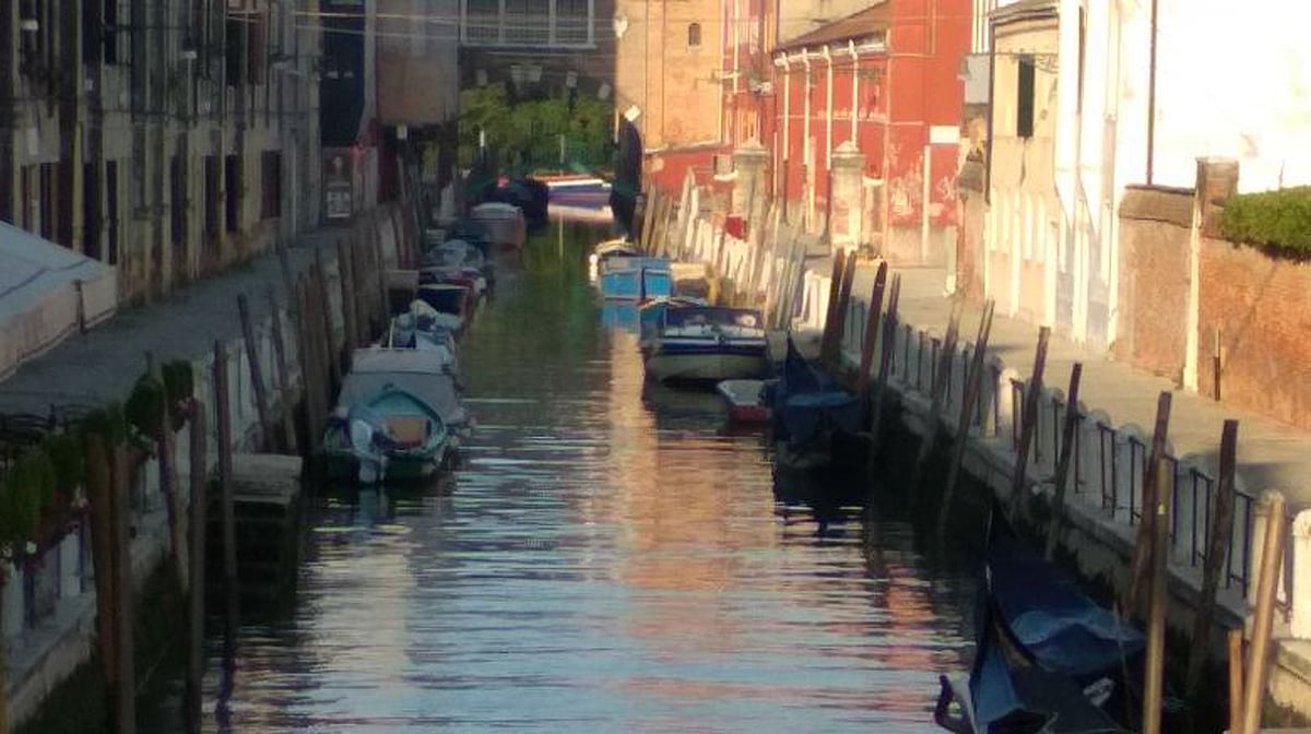 سفر نامہ: پانی میں تیرتا سیاحوں کا شہر وینس