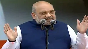 شاہ کی زبان بتا رہی ہے کہ زمین کھسک رہی ہے