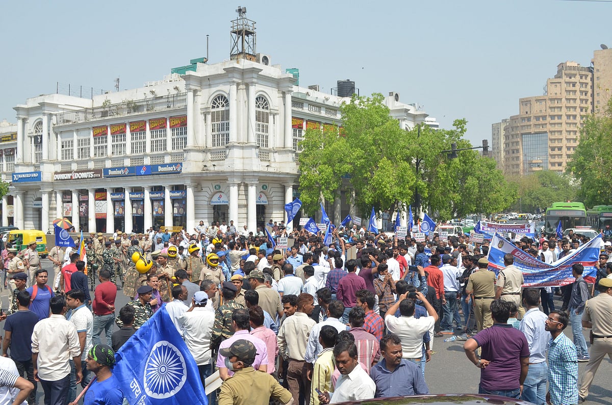 دلت احتجاج: راجستھان میں دو دلت رہنماؤں کے گھر نذر آتش