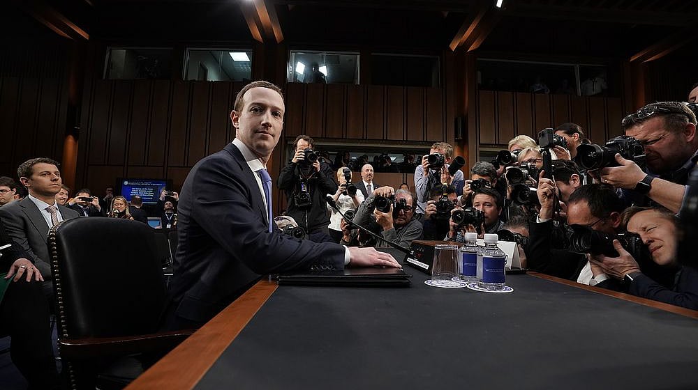 فیس بک کے سی ای او زکربرگ نے معافی مانگی، کئی سوالوں سے پریشان ہوئے