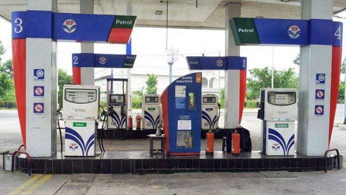 کرناٹک انتخابات کے سبب  نہیں بڑھ رہی پٹرول و ڈیزل کی قیمتیں!