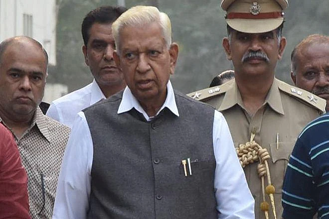 کرناٹک: سبھی کی نگاہیں گورنر پر مرکوز