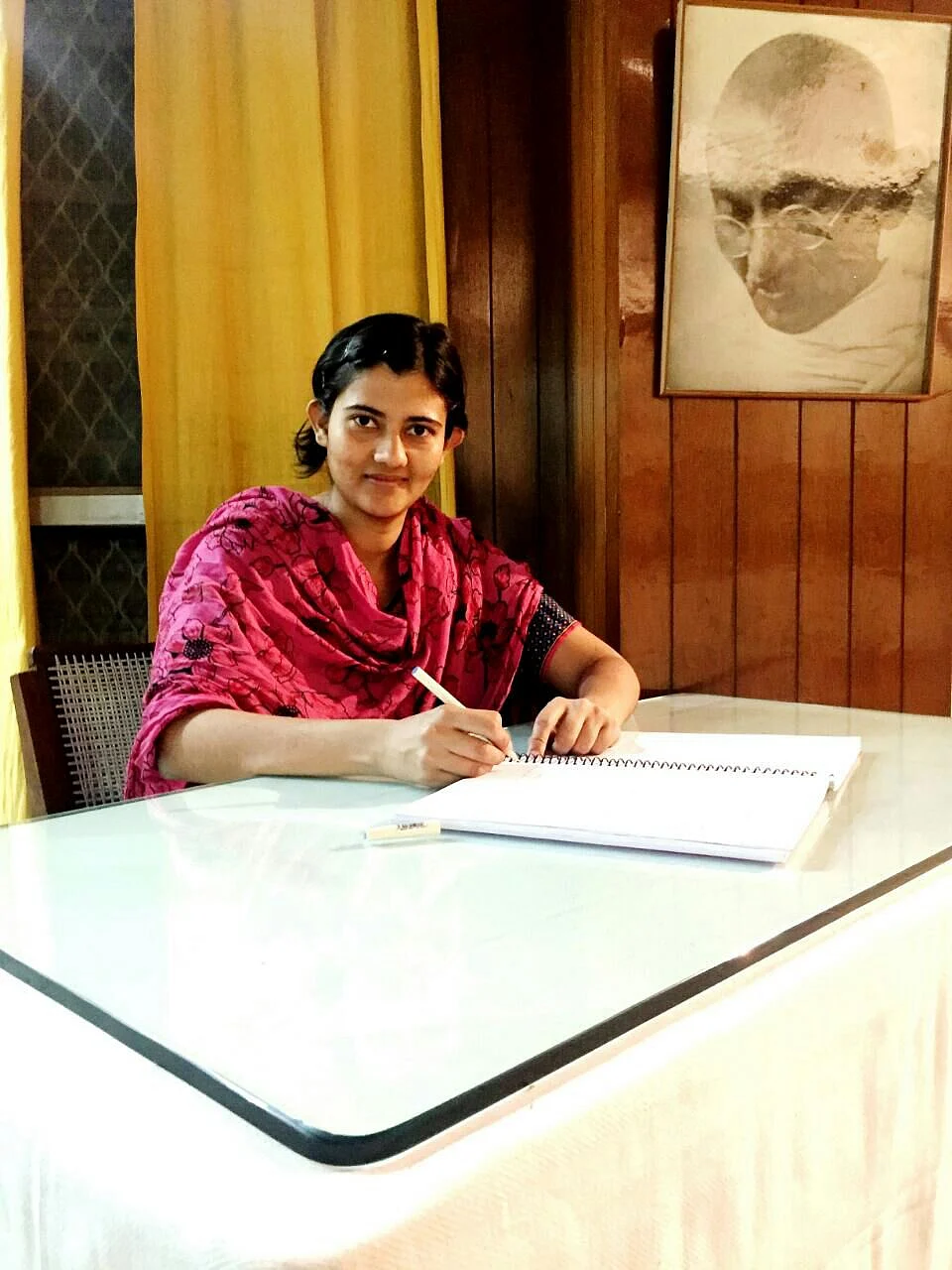 تصویر قومی آواز