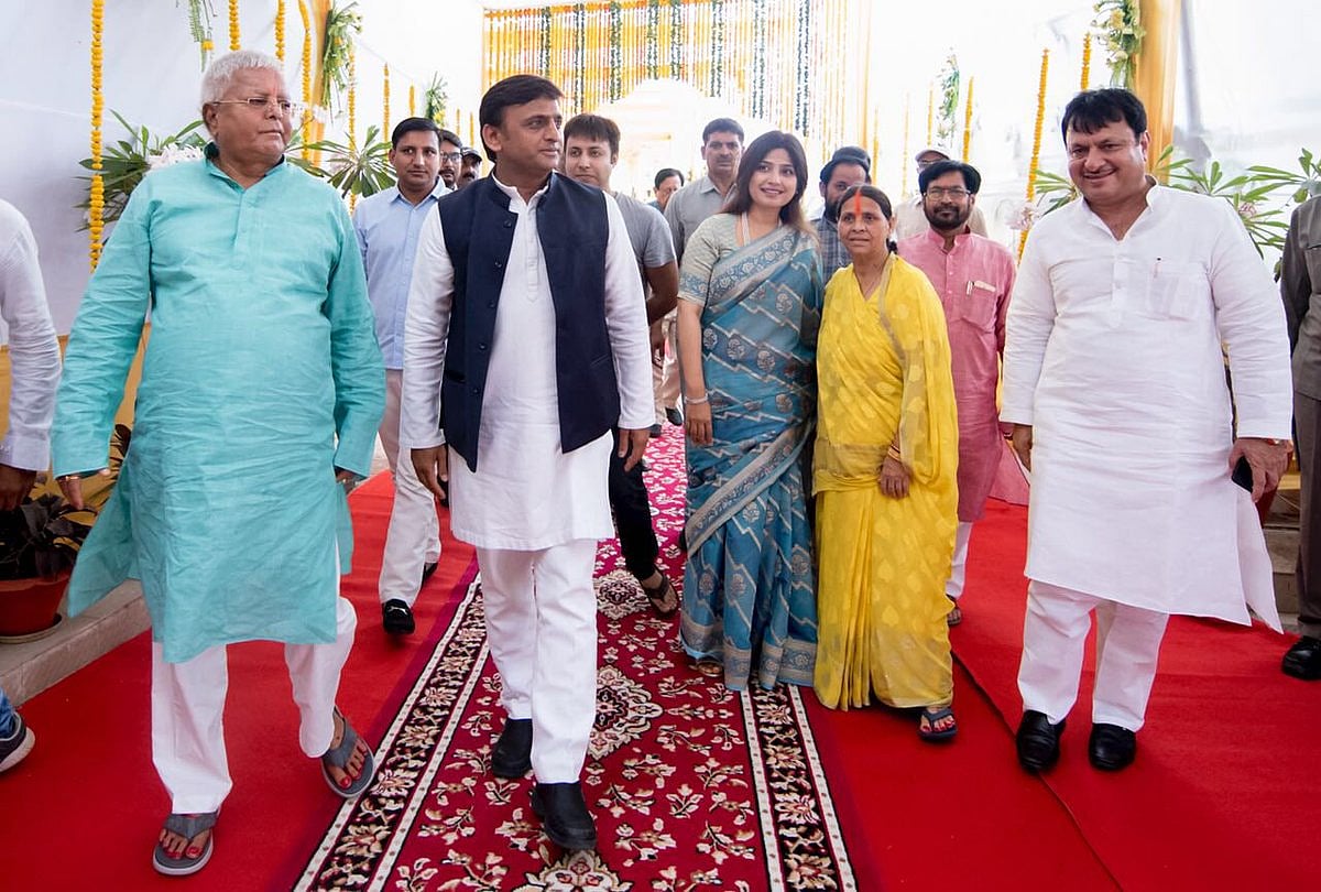 تیج پرتاپ کی شادی میں نتیش سمیت کئی رہنماؤں کی شرکت