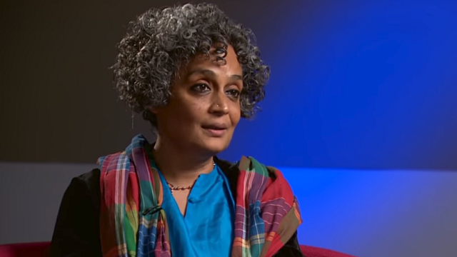 <div class="paragraphs"><p>اروندھتی رائے، تصویر سوشل میڈیا</p></div>