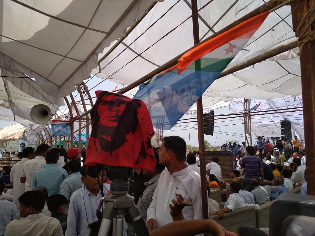 مندسور قتل عام برسی LIVE : راہل نے کسانوں کے حق کی لڑائی لڑنے کا کیا اعلان