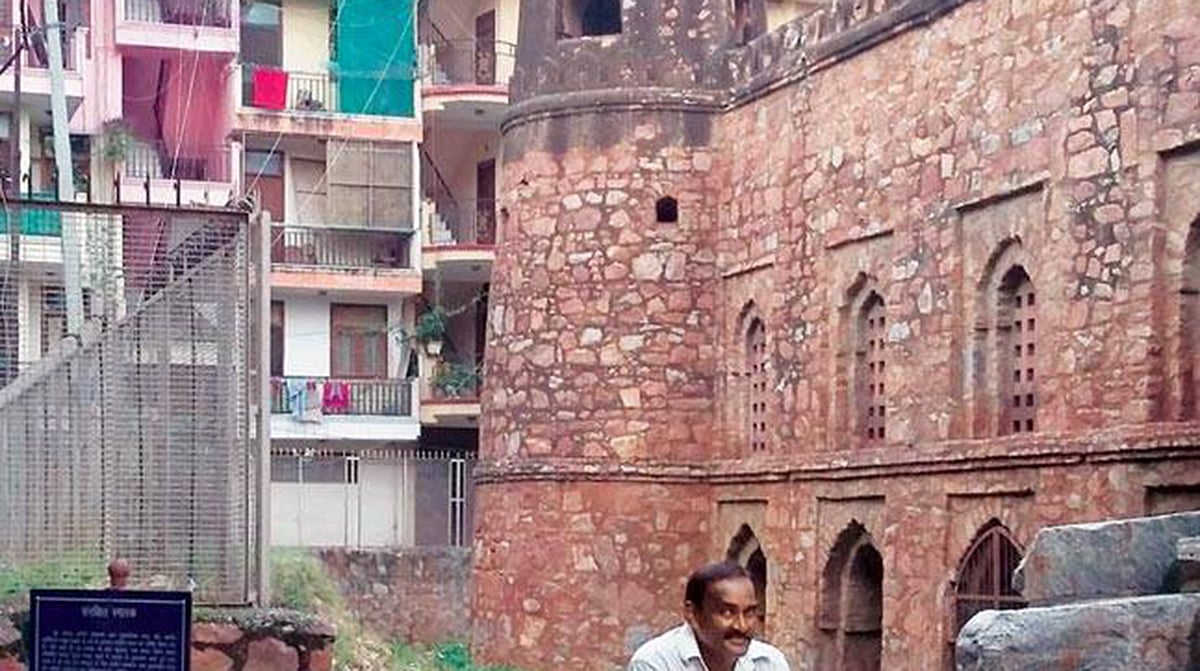 دہلی: ’کھڑکی مسجد‘ کو مہارانا پرتاپ کا قلعہ بنانے کی کوشش!