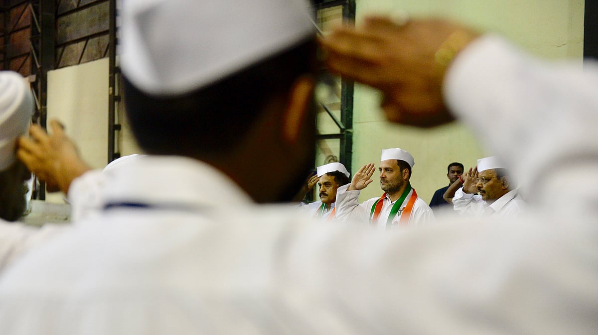 اپنے استاد اڈوانی کا بھی احترام نہیں کرتے مودی: راہل گاندھی