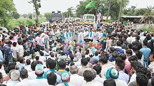 کسانوں کی 10 جون تک ملک گیر ہڑتال، شہروں میں اناج، دودھ سبزی کی قلت شروع
