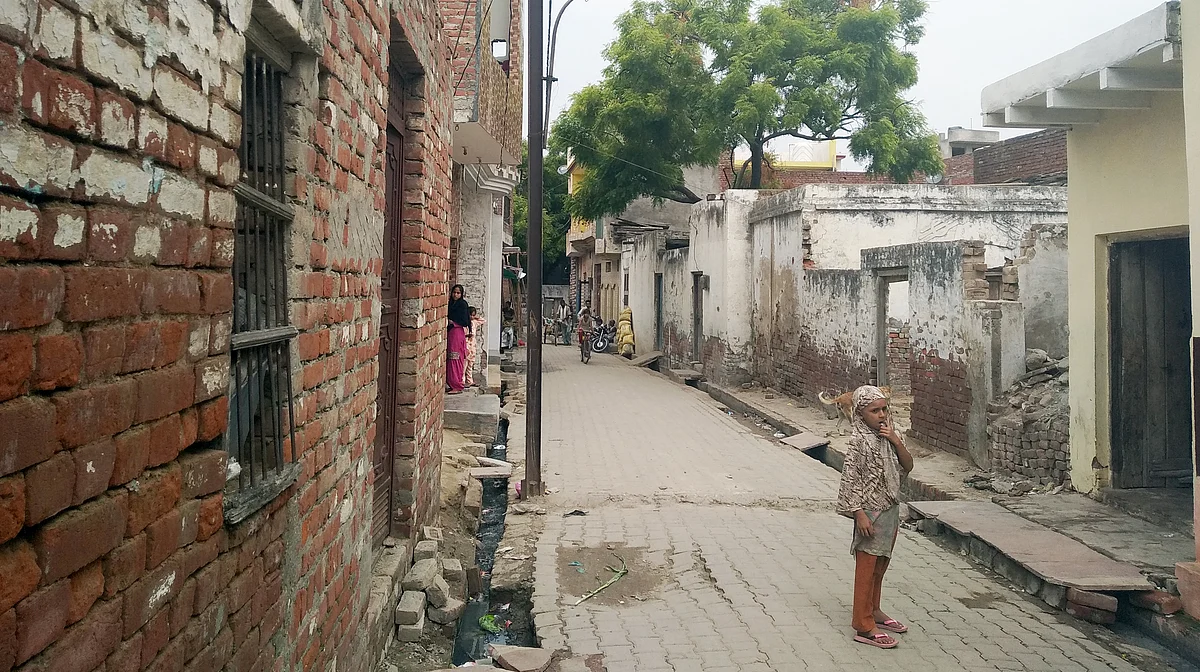 اتنے ظلم کے بعد یہاں کون رہنا چاہے گا، لساڑی کے مسلمانوں کا درد