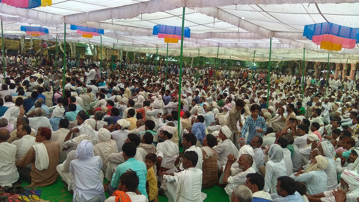 مہا پنچایت میں شامل افراد