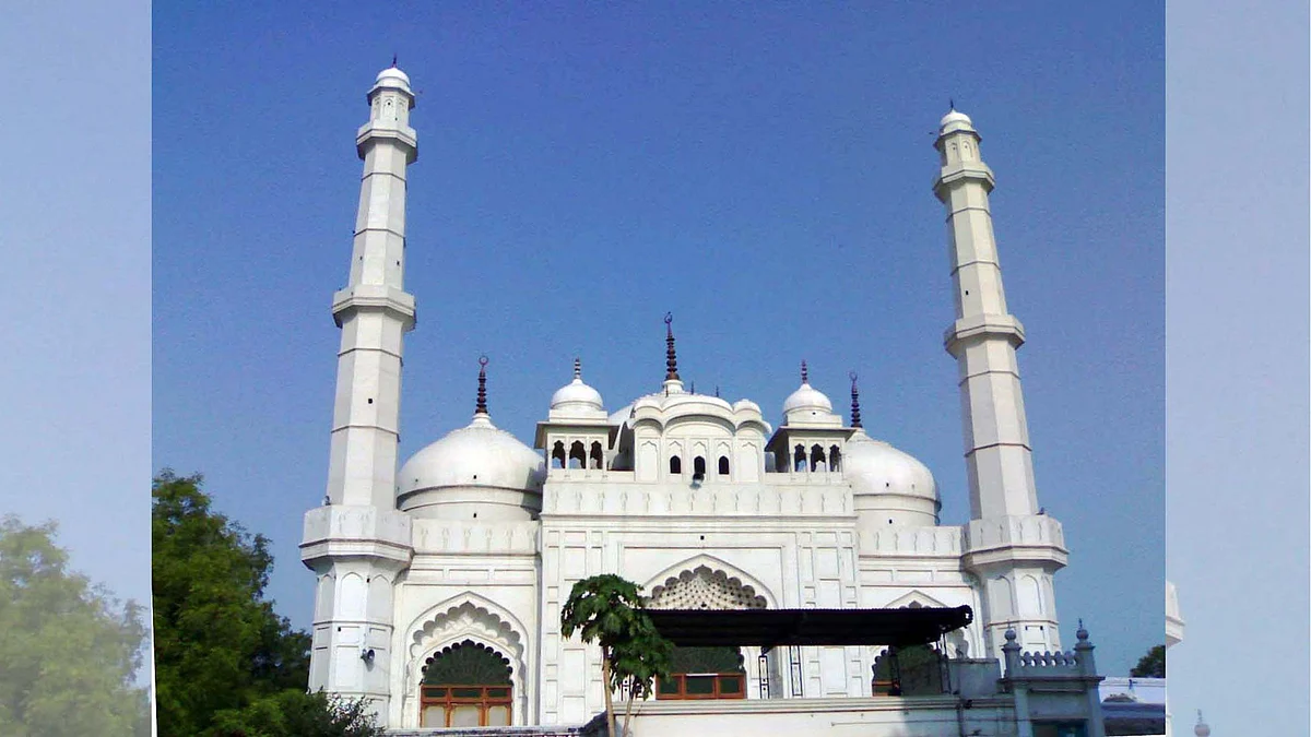 تصویر قومی آواز