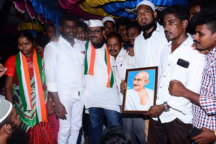 وانمباڈی: اسلم باشاہ کی ریلوے انڈر پاس کی تعمیر کے لئے کامیاب بھوک ہڑتال