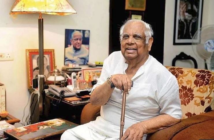 سومناتھ چٹرجی کے انتقال سے کمیونسٹ سیاست کا ایک عہد ختم