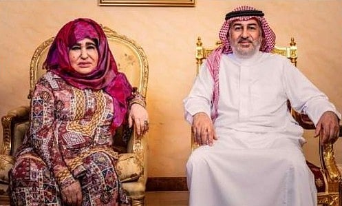 اسامہ بن لادن کے سوتیلے بھائی حسن کے ساتھ ان کی ماں عالیہ غنیم