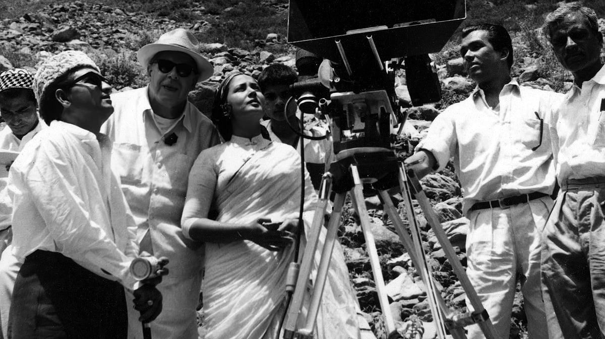 مینا کماری پر خاص: ’میرا ماضی میری تنہائی کا یہ اندھا شگاف‘