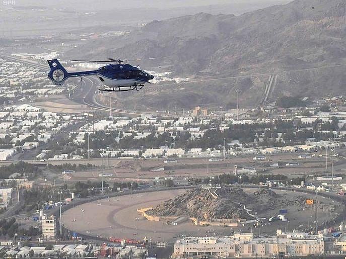 حج 2018: میدان عرفات میں لاکھوں فرزندان توحید دست بہ دعا