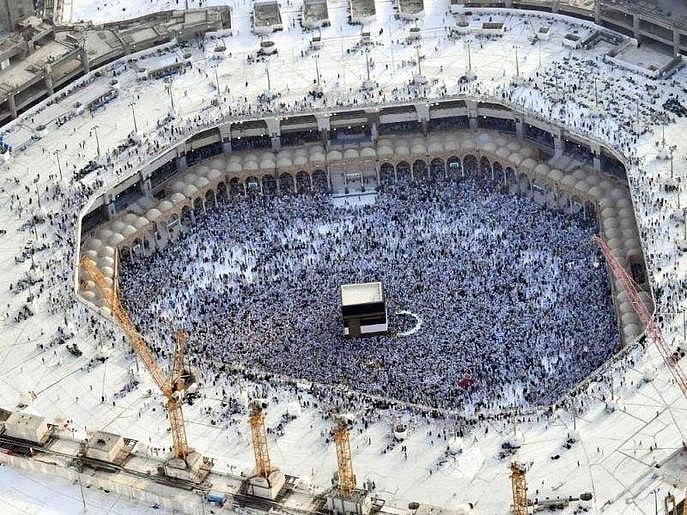 حج 2018: میدان عرفات میں لاکھوں فرزندان توحید دست بہ دعا