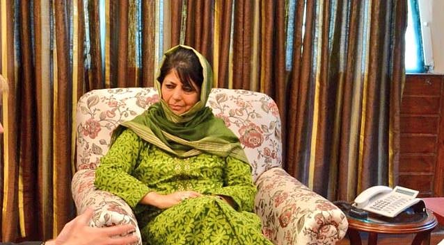 کشمیریوں کو مزید زخم دینے کے بجائے مرہم کی ضرورت: محبوبہ مفتی