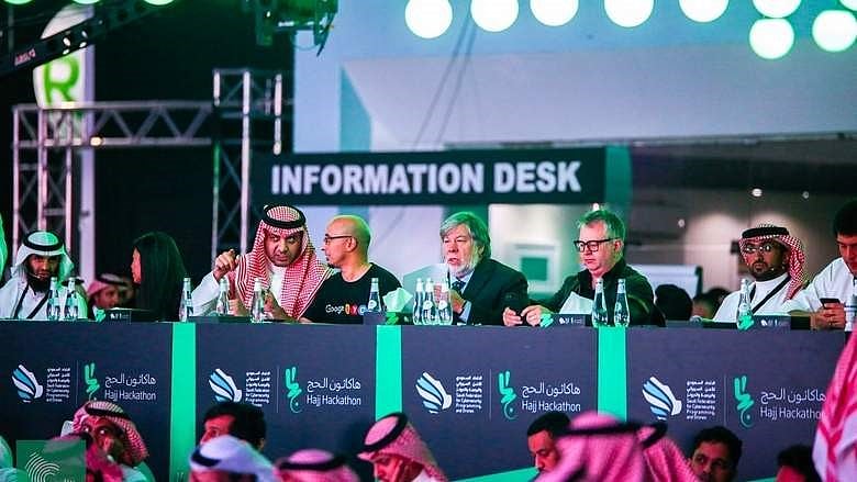 ’حج ہیکاتھون‘ میں سعودی خواتین ٹیم کو 1.83 کروڑروپے کا انعام