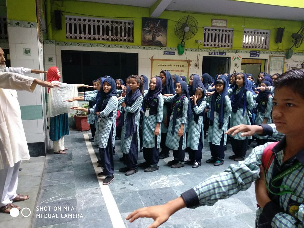 ڈاکٹر ذاکر حسین اسکول جعفرآباد میں سوچھ بھارت پکھواڑا-2018 کا شاندار آغاز