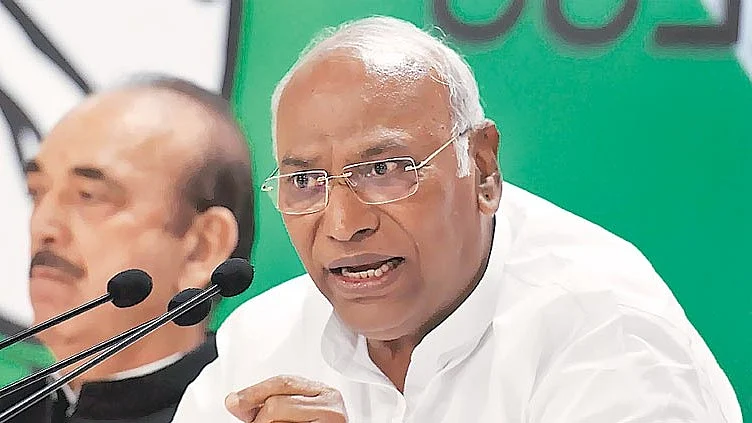 تصویر سوشل میڈیا