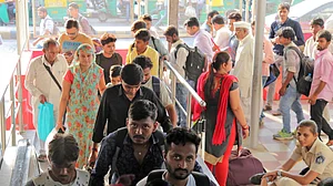 شمالی ہند کے لوگوں کو تحفظ دینے میں ناکام مودی اور روپانی اقتدار چھوڑیں: کانگریس