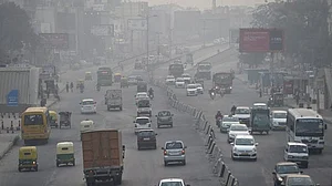 دہلی کی ہوا کا معیار کچھ بہتر لیکن صورت حال بدستور تشویش ناک