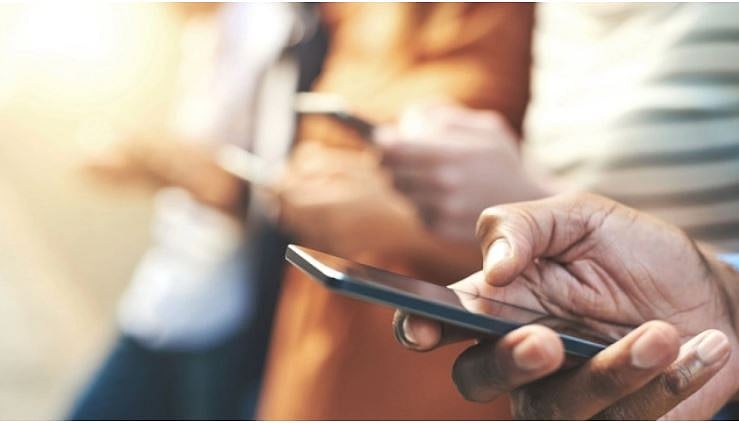 سال 2018 : سوشل میڈیا پر علاقائی زبانوں کا مواد دیکھنے میں مردوں کی رہی بالادستی