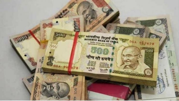 مہیلا سمان اسکیم کے تحت سرمایہ کاری کی آخری تاریخ 31 مارچ، خواتین کے پاس چند دن باقی