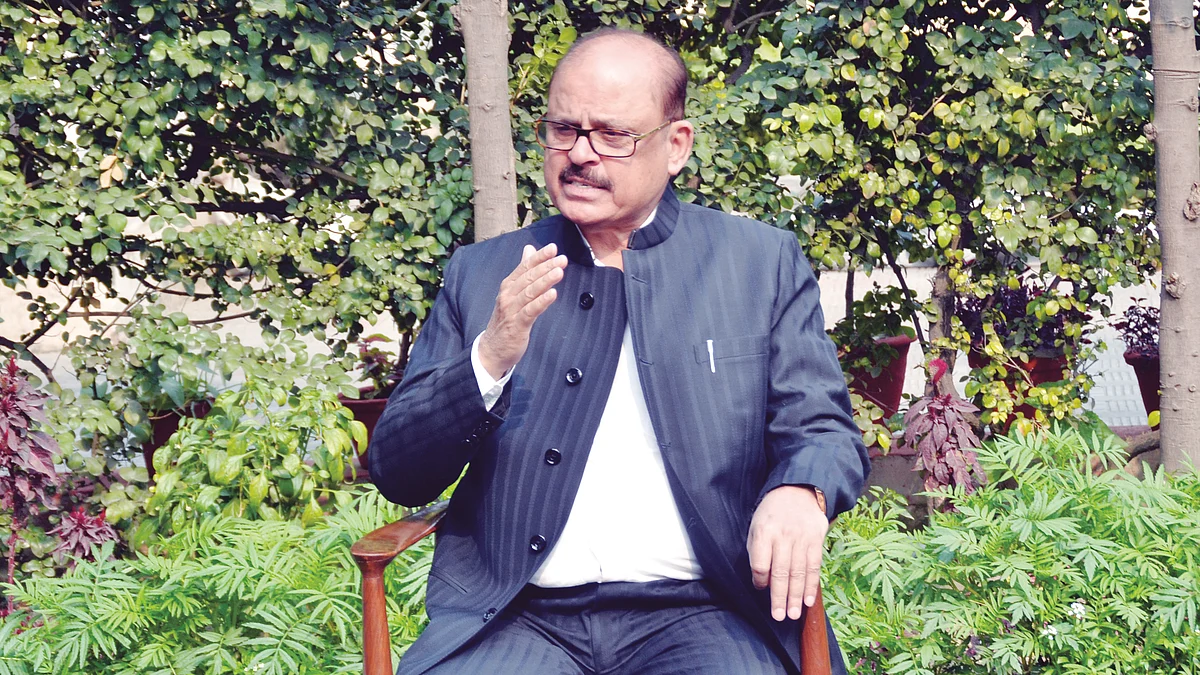 تصویر قومی آواز / نواب علی اختر