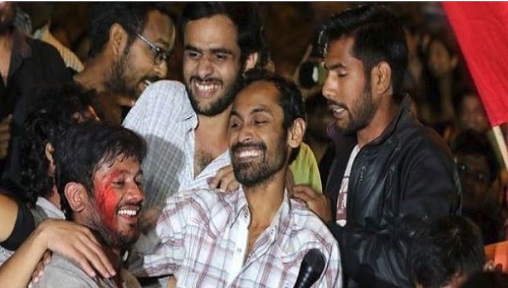 جے این یو نعرے بازی: دہلی پولس کی چارج شیٹ میں کنہیا اور عمر خالد سمیت کئی طلبا پر الزام، سماعت کل