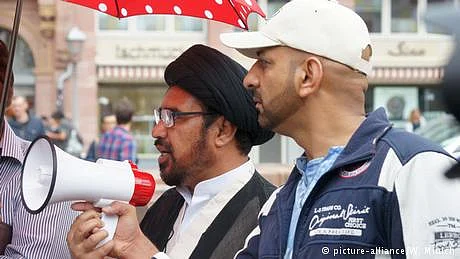 پاکستانی نژاد ’انڈر کَور جرنلسٹ‘ اور جرمن میڈیا کے تحفظات