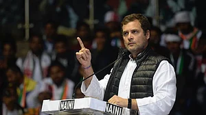 رافیل کا راز کھل نہ جائے اس خوف میں ہیں مودی، رات کو سو بھی نہیں پاتے: راہل