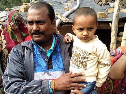 مدھیہ پردیش: سنگرولی میں 70 فٹ گہرے بورویل میں گرے معصوم بچے کو محفوظ نکالا گیا