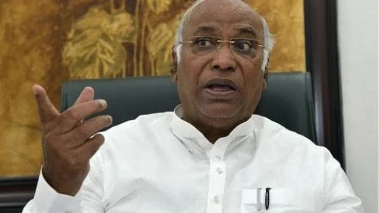 تصویر سوشل میڈیا