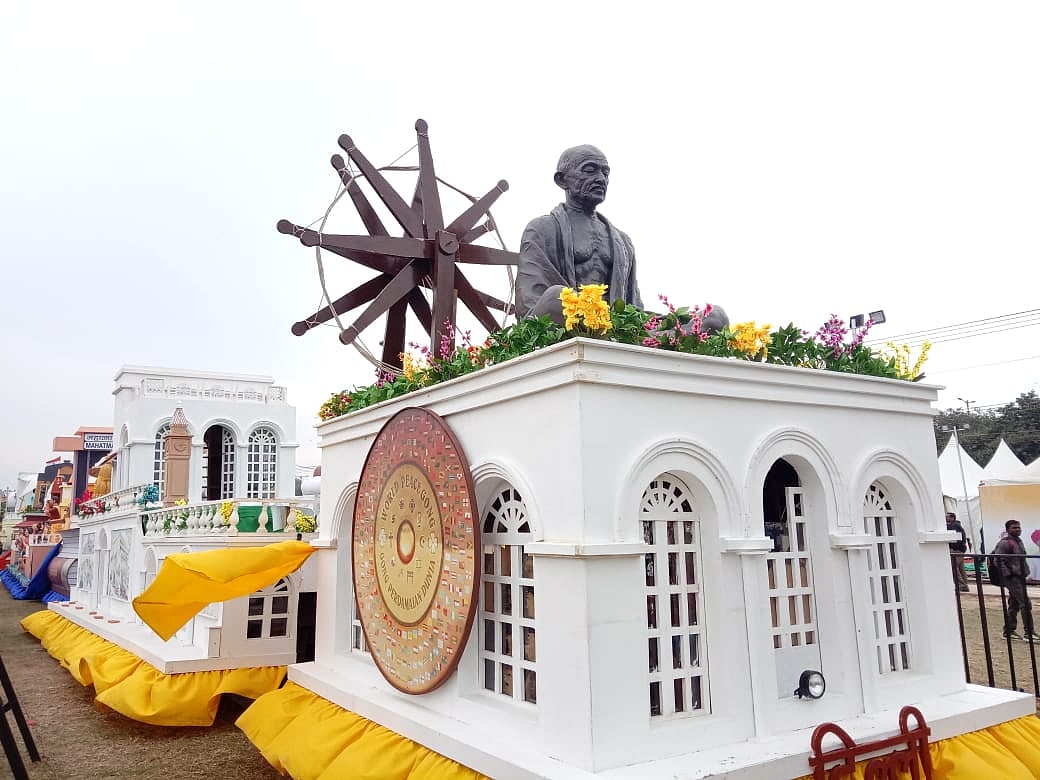 لال قلعہ: یوم جمہوریہ کی جھانکیاں دیکھنے والوں کا لگا تانتا