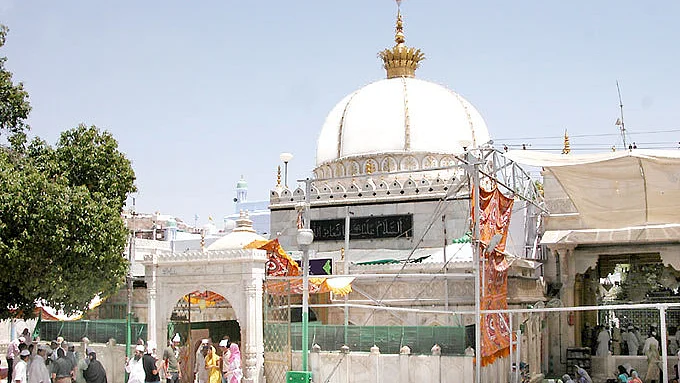 تصویر سوشل میڈیا