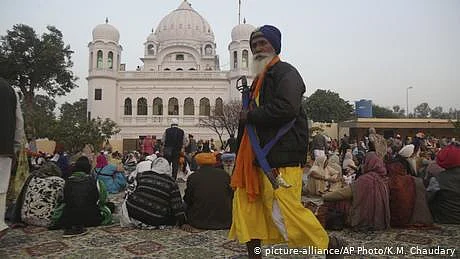 کرتار پور گرودوارہ