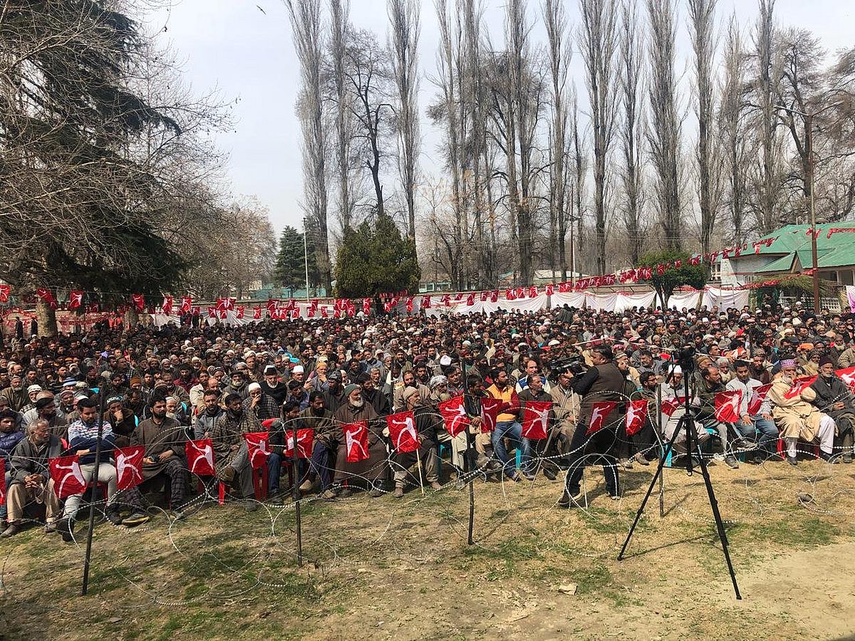 لوک سبھا انتخابات، کانگریس کے ساتھ مشروط اتحاد کے لئے تیار ہیں: عمر عبداللہ