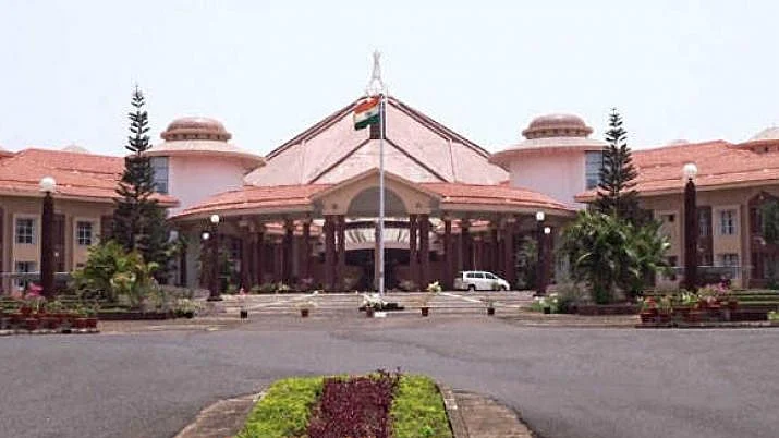 تصویر سوشل میڈیا